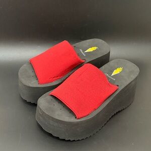 VOLATILE Y2K Red Neoprene Upper Black
EVA Soles Chunky Platform Wedge Sandals